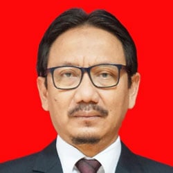 Arief Tri Hardiyanto