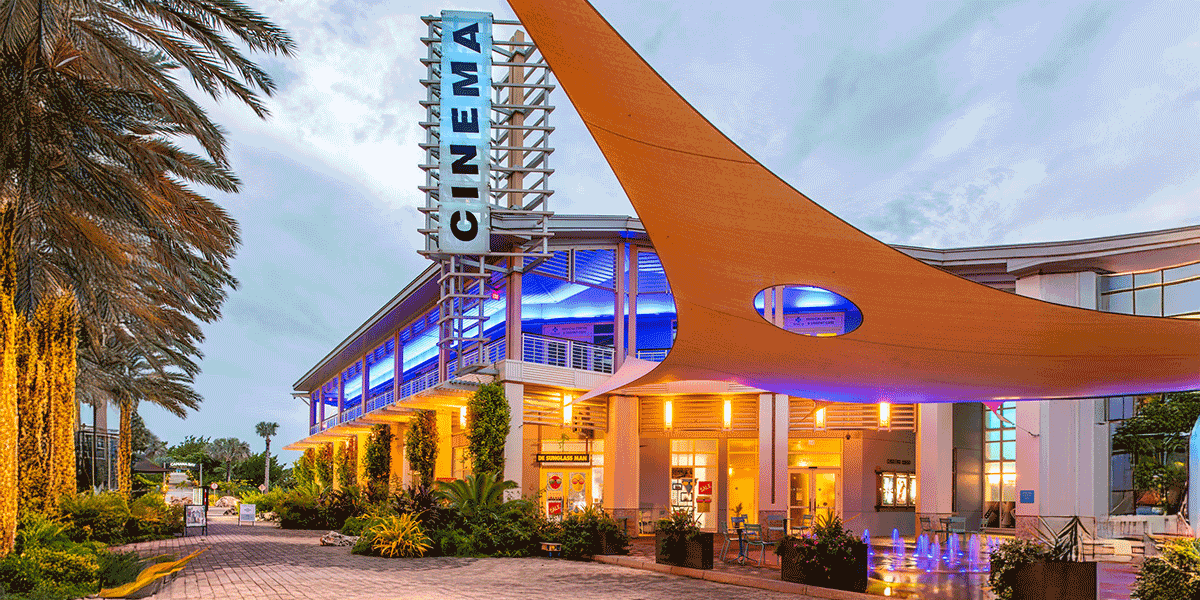 cinema-camana-bay-fountain-lights.png